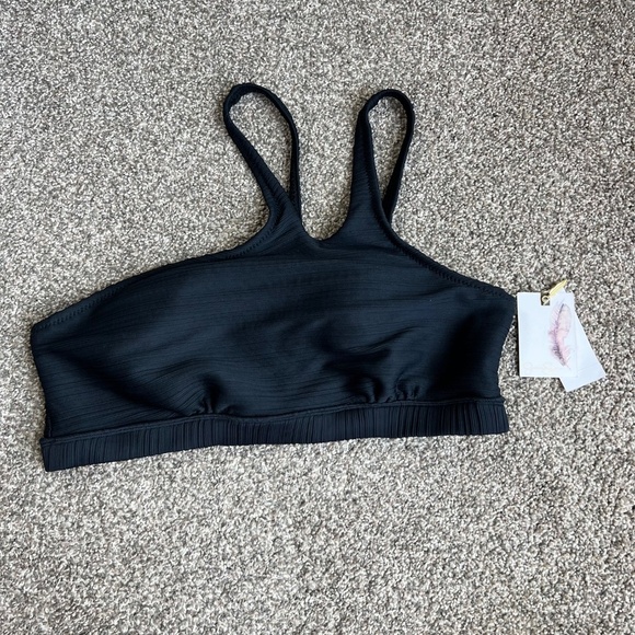 Jessica Simpson NWT Black Ribbed One Shoulder Swim Top, Size Large - Picture 8 of 8